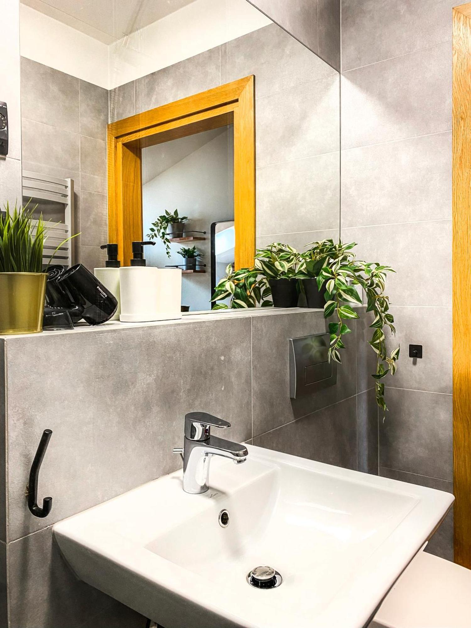 Cozy Apartment With Ac For Couples - Old Town クラクフ エクステリア 写真