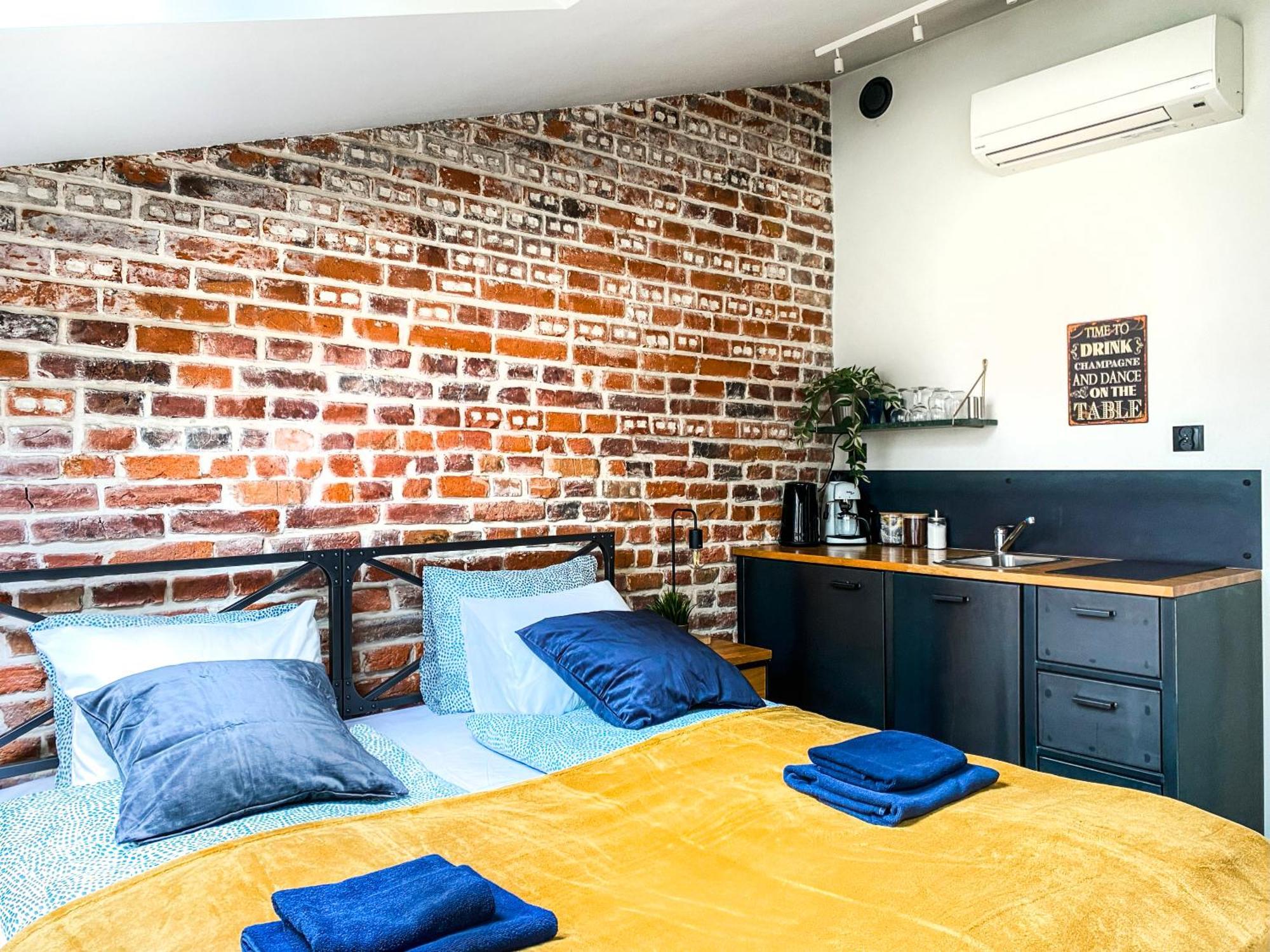 Cozy Apartment With Ac For Couples - Old Town クラクフ エクステリア 写真