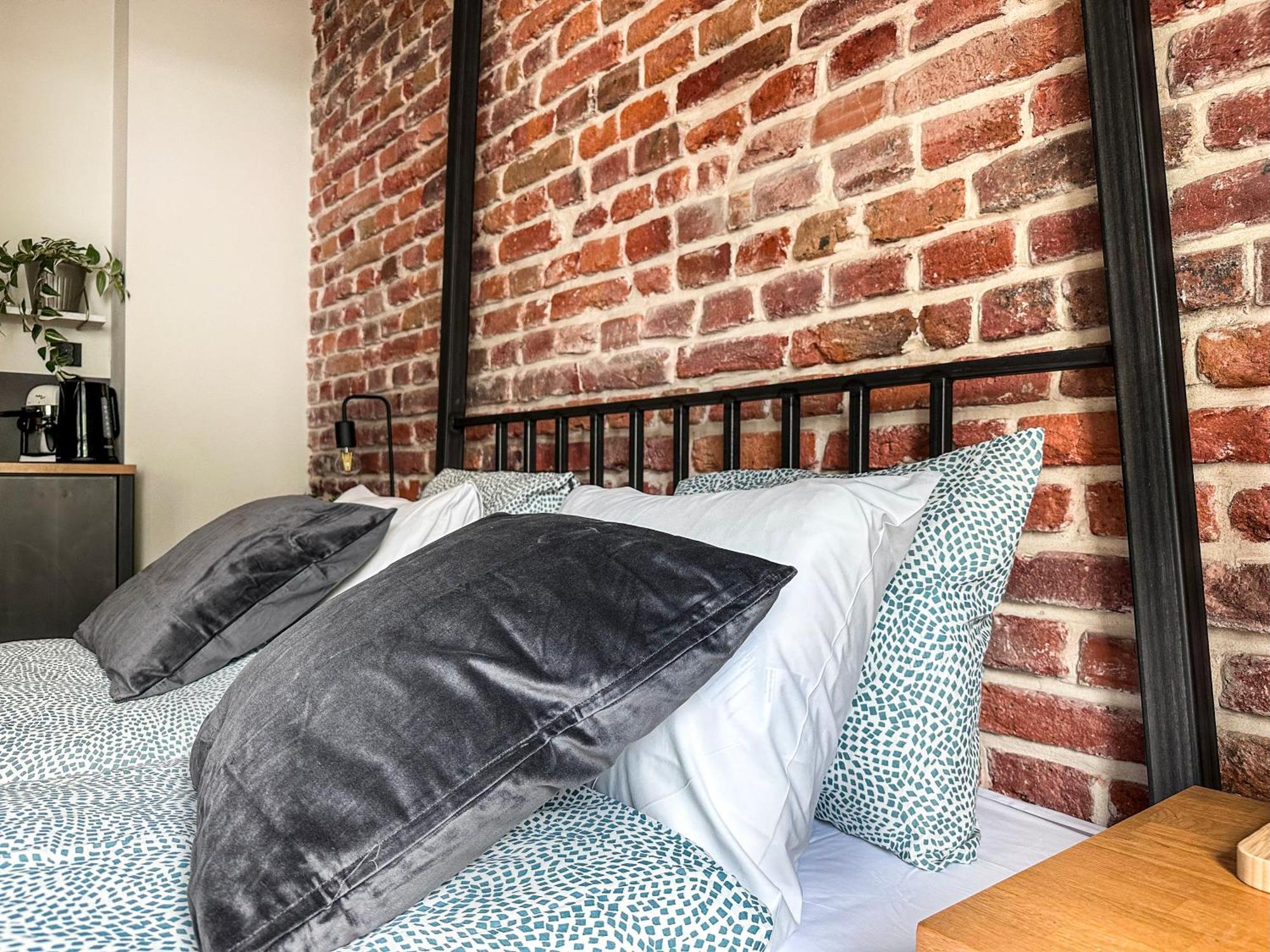 Cozy Apartment With Ac For Couples - Old Town クラクフ エクステリア 写真